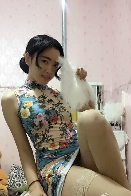 熊猫TV打屁股兔兔故意露底44分钟视频事件 打屁股兔兔图片自拍照
