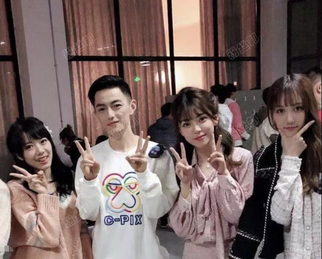 智勋女陪玩图片，斗鱼智勋遭封小姐姐图片是什么，为何会被封禁