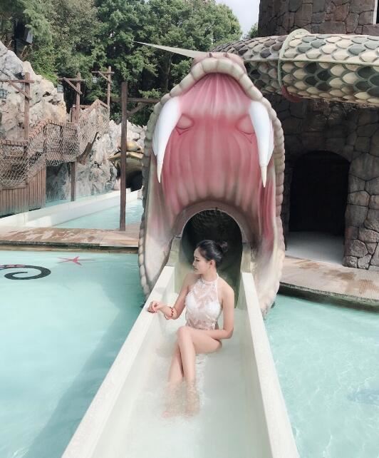 滴滴遇害空姐照片无码 21岁空姐李某珠微博Add-on照片