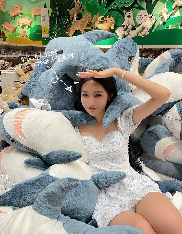 都美竹个人资料照片简介，都美竹家庭背景，和吴亦凡发生关系事件始末