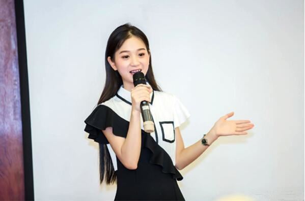 抖音张曼如个人资料背景身家，网传78亿身家却是空壳公司，包装出来的董事长