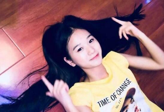 抖音张曼如个人资料背景身家，网传78亿身家却是空壳公司，包装出来的董事长