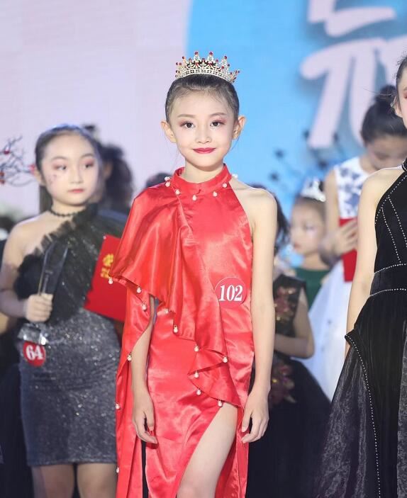 快手童模宋小睿个人资料简介，宋小睿走红为什么那么多黑粉？