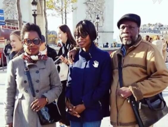 非洲主播黑哥华仔回归，讲述老爸9个老婆，有24个兄弟姐妹