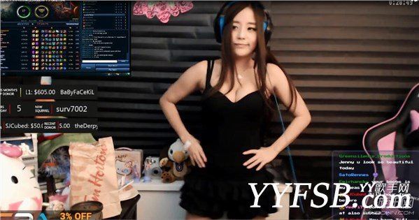 韩裔加拿大LOL女主播穿低胸装跳乳摇热舞