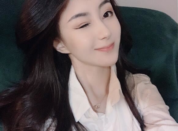 2019虎牙年度十大主播排名，全是女主播，小伊伊小鲁班被看好