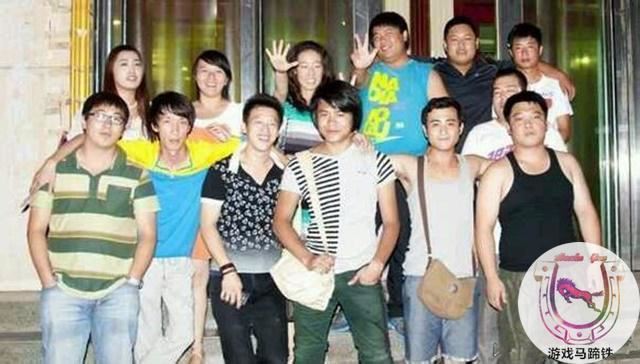 LOL小智（杨丰智）个人资料简介 照片直播间