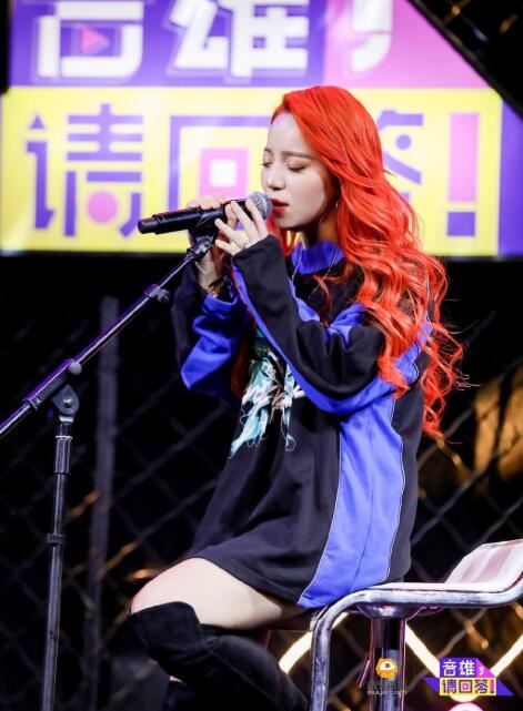 虎牙张神儿个人资料简介，张神儿微博生活照图片，曾是好声音周杰伦学员