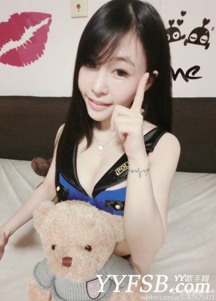 全民TV主播卡卡个人资料照片直播间