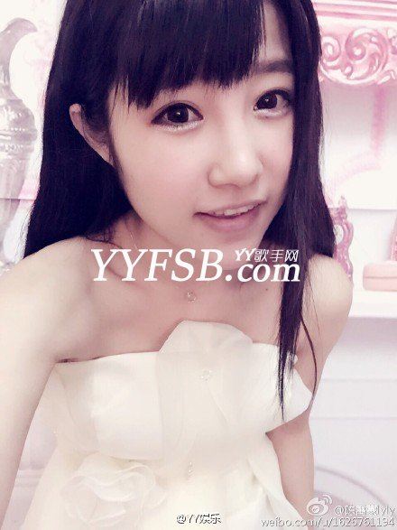 激情唱响冠军陈禹蒙，入驻yy美女直播开场