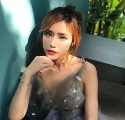 于正旗下艺人赵弈钦被前女友威胁 网友扒出汤梦欣生活照图片