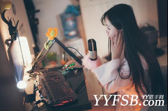 网络女主播月入10万的秘密：YY主播圈背后就是一个江湖