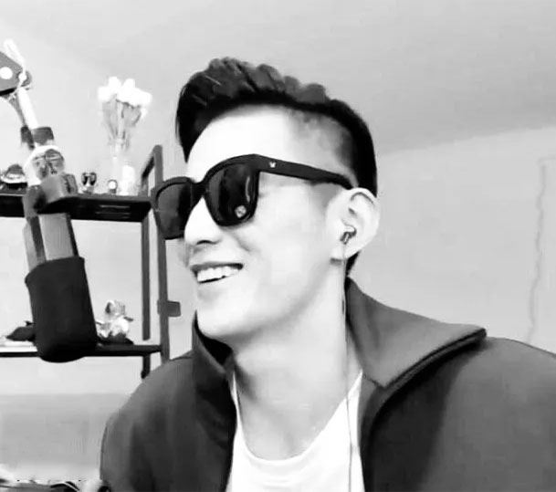 酥小A封号照片是怎么回事，酥小A放原图直播间被封，这是作死的节奏