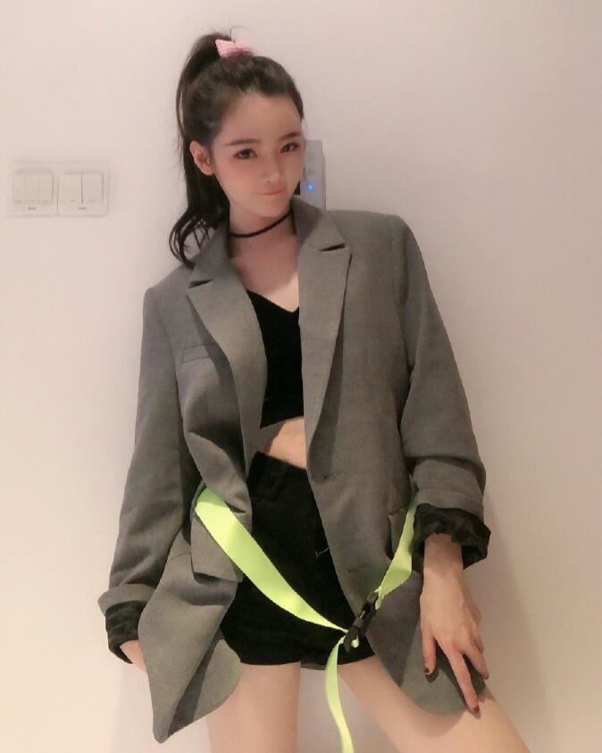 抖音戴羽彤个人资料简介 YY主播戴羽彤小鱼直播间微博生活照图片