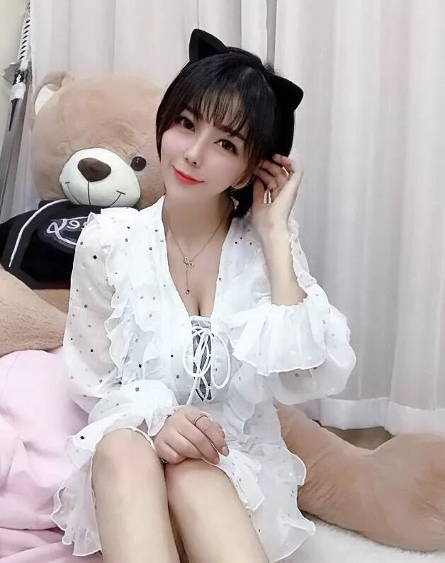 斗鱼主播Mix晴子个人资料简介图片 因与乔碧萝殿下连麦走红网络