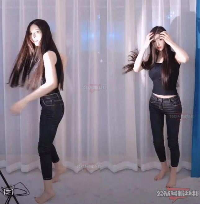 小耳朵抖音首秀试播反响平平，最高仅1万6人气，热舞整活儿被违规警告