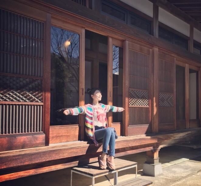 抖音老公天下第一晓晓的寄几个人资料 张天韵Yakult微博照片