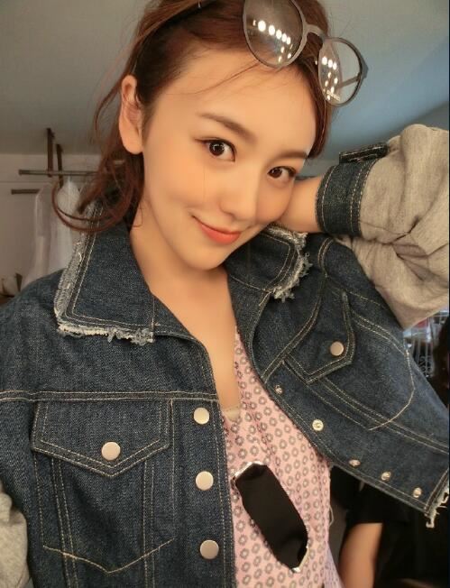 抖音老公天下第一晓晓的寄几个人资料 张天韵Yakult微博照片