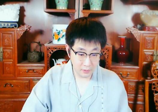 主播小北京爆家里拥有半个北京城产业 直播三月收礼1400万