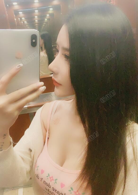 斗鱼安雅Sylvia个人资料简介，改名子柔bb复播被封禁，被爆福利视频写真