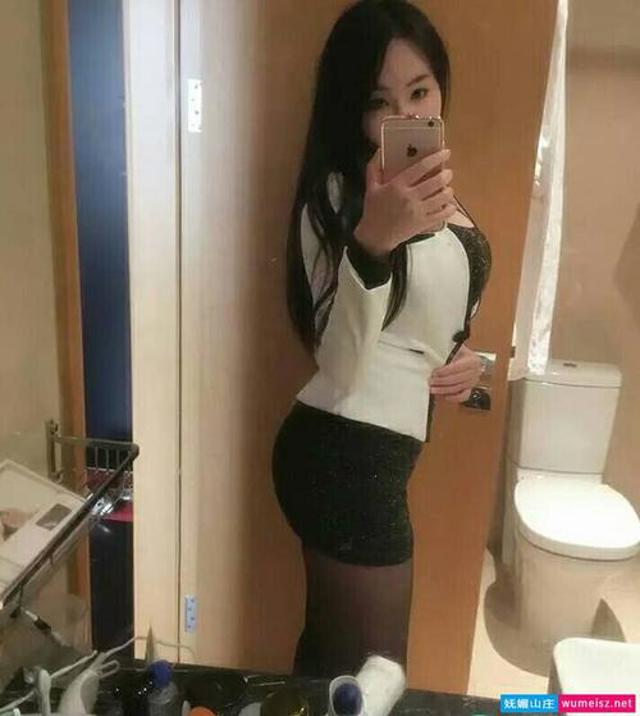 外来工半满妇女风韵 身材超级好丰满诱人女人味十足啊