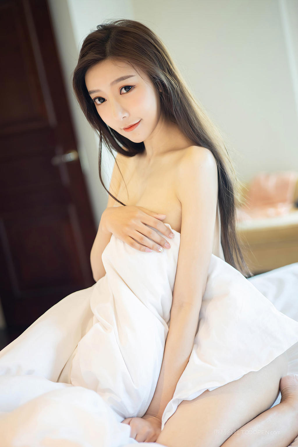日韩美女裸体高清人体艺术摄影图片