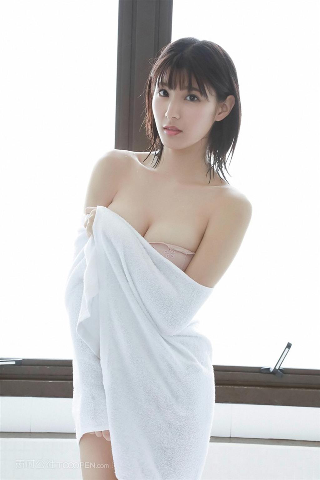 气质日本人体美女模特写真图片