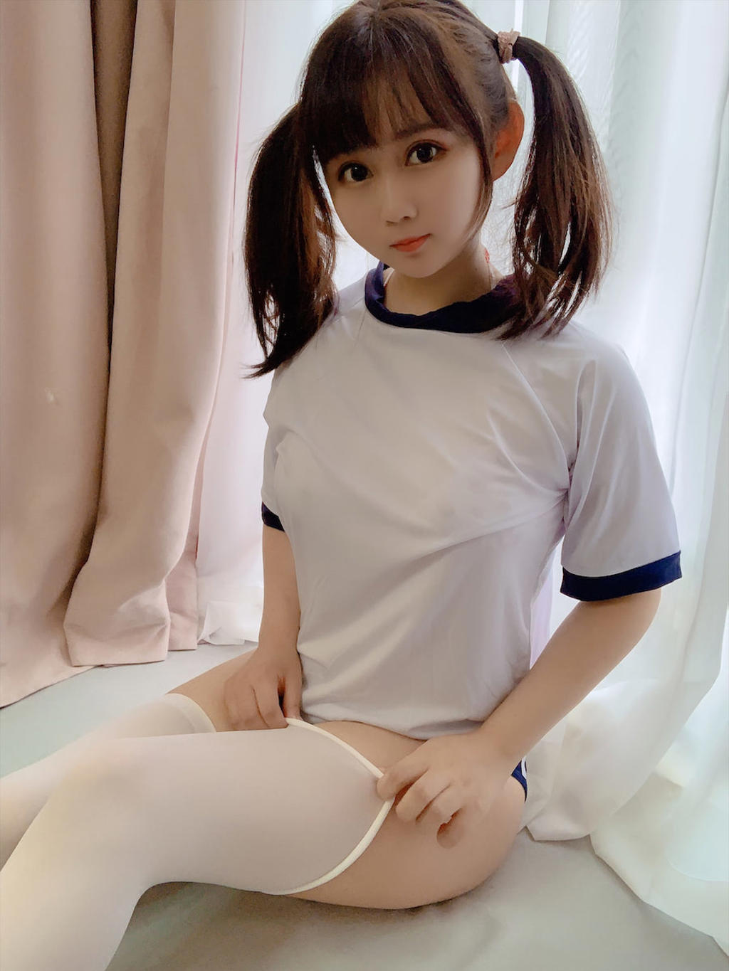 是依酱呀白体操服30p