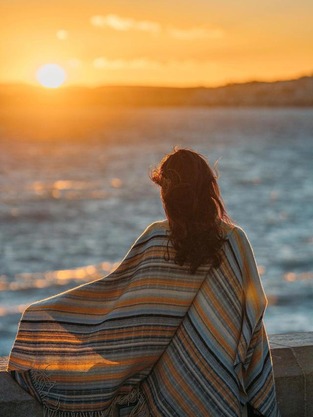 女生拍照姿势大全 超级简单